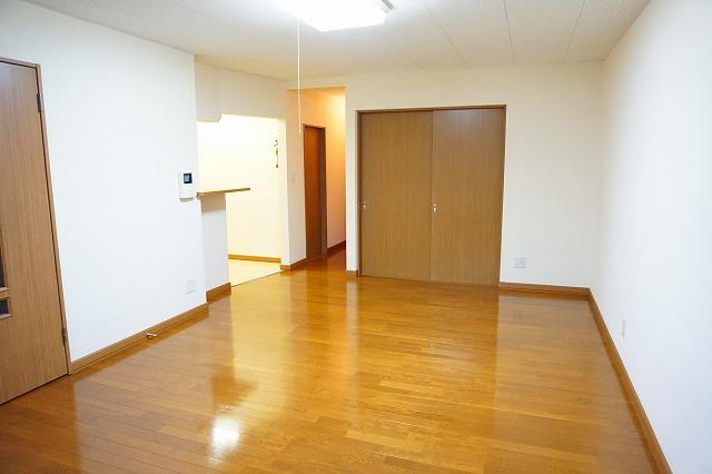 居室・リビング　リビング２