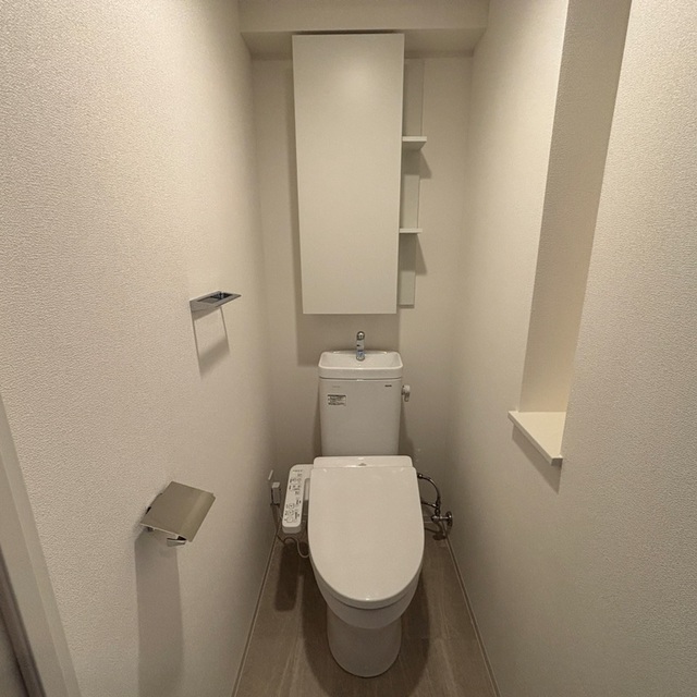 トイレ　※写真は同タイプ住戸です。