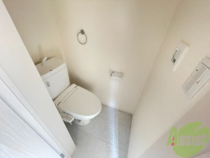 トイレ　多機能付きトイレです。いつもお世話になっております。