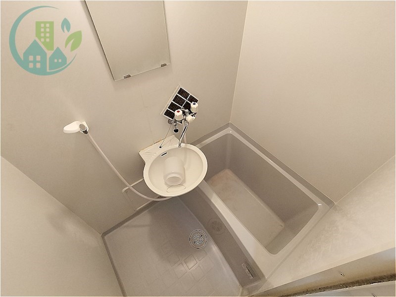 バス・シャワールーム　レオパレス高羽（家具・家電付、仲介手数料不要）