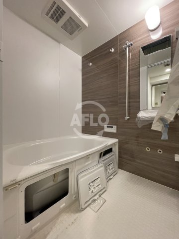 バス・シャワールーム　セレニテフラン難波　風呂