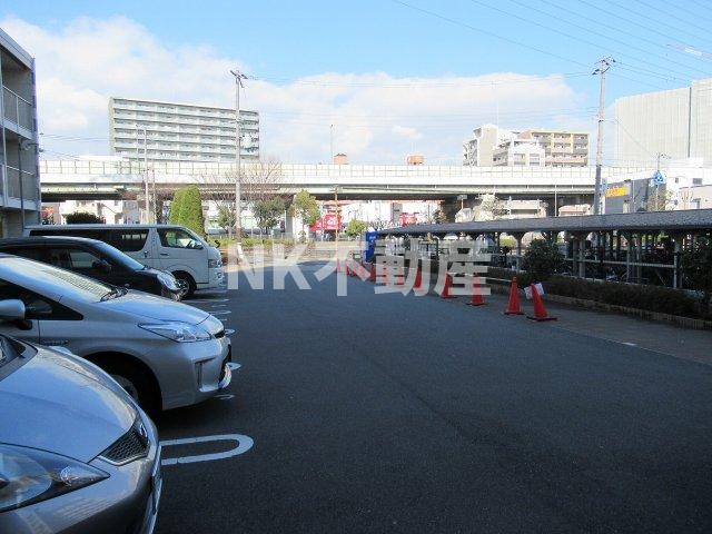駐車場　駐車場完備です