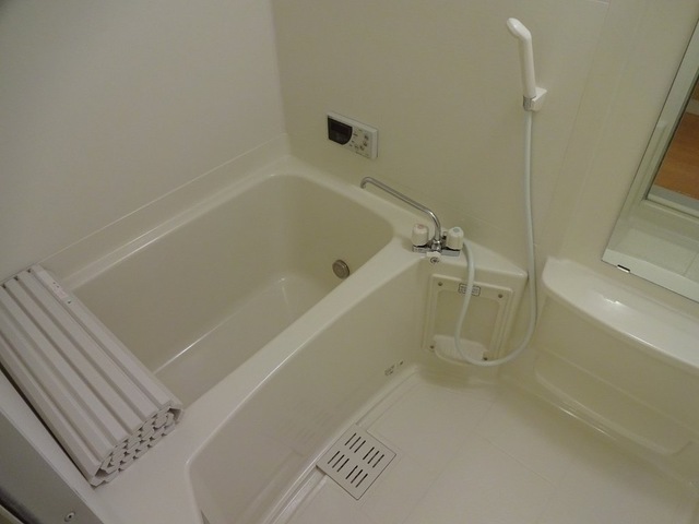 バス・シャワールーム　バス(イメージ)