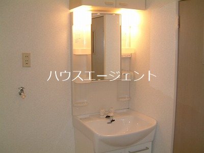 洗面設備　※参考画像