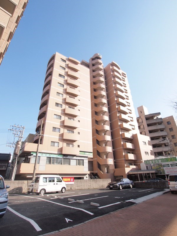 建物外観　人気の物件に空きが出ました。
