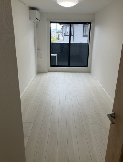 居室・リビング　同施工参考写真