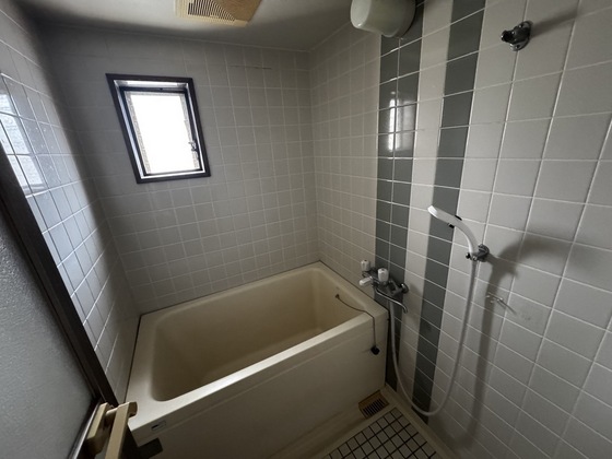 キッチン　※別号室の写真を使用しております。