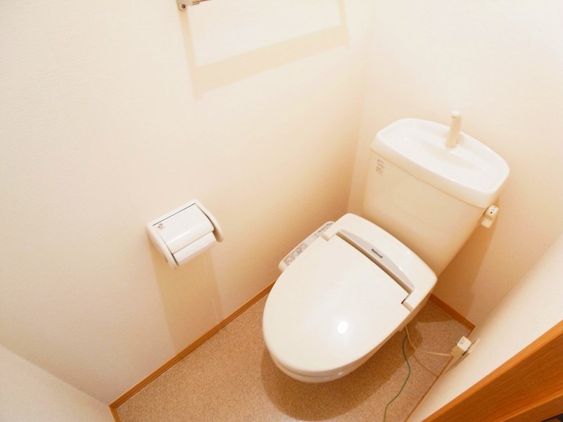 トイレ　同一物件参考写真