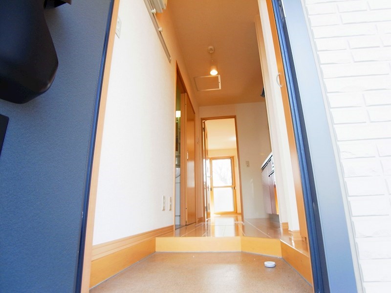 玄関　同一物件参考写真