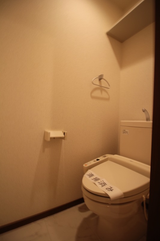 トイレ　洗浄機能付き便座♪