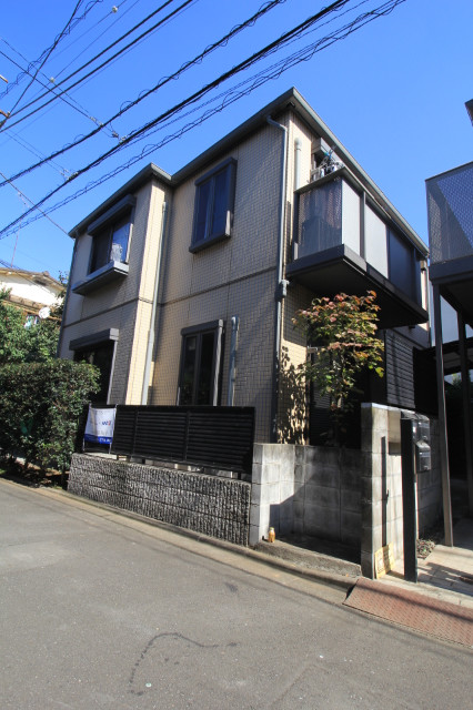 建物外観　積水ハウスの賃貸住宅【シャーメゾン】