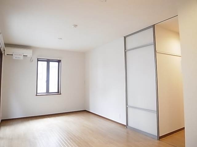 居室・リビング　２面採光のLDK♪