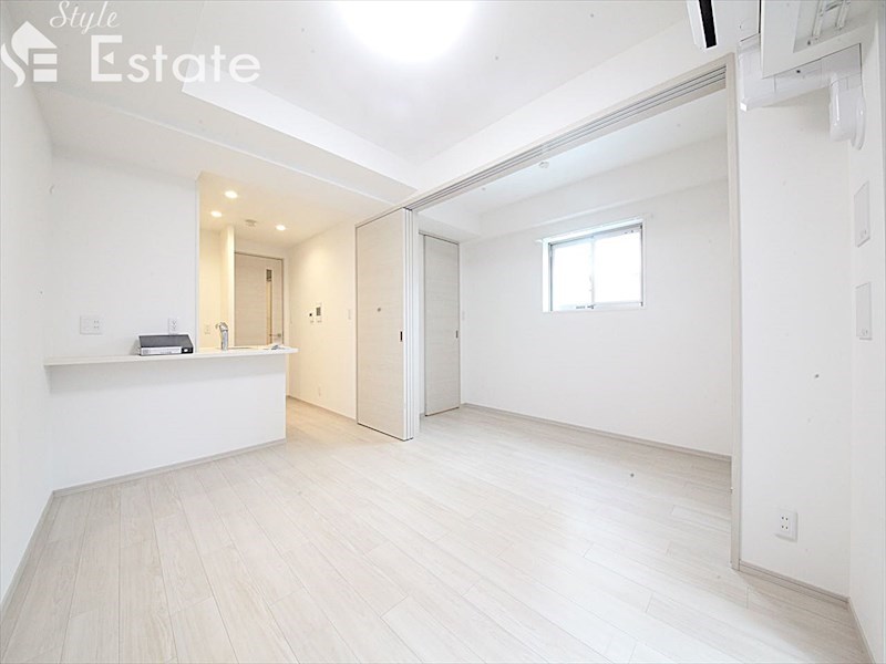 居室・リビング　内装