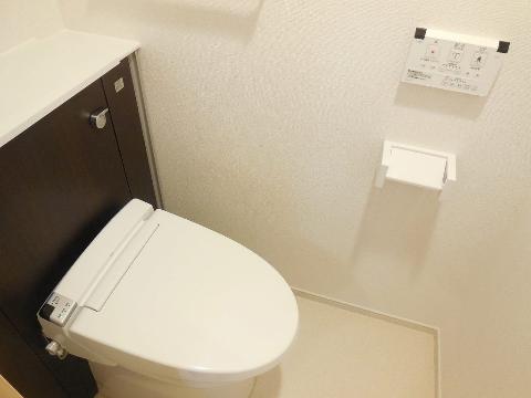 トイレ　シャワー付トイレ