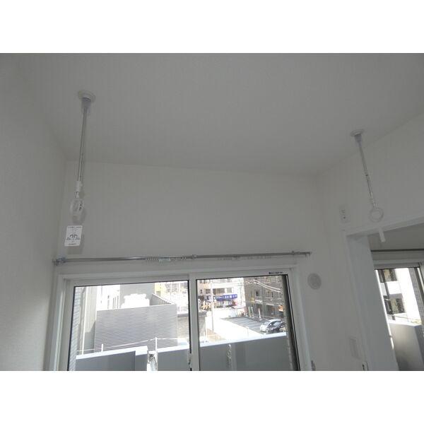 その他設備　室内物干し