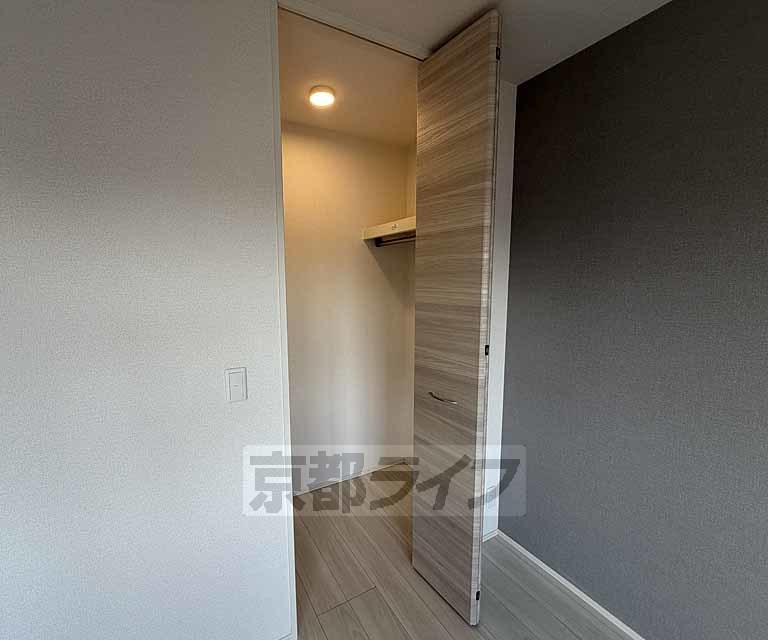 収納　ウォークインクローゼット