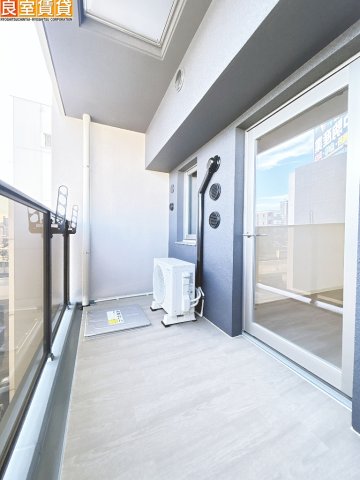 バルコニー　バルコニー