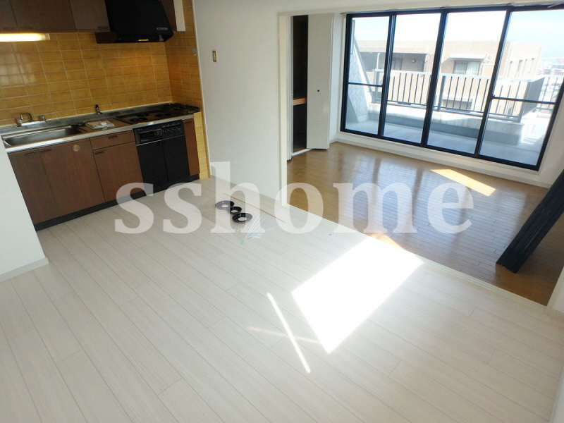 居室・リビング　きれいなお部屋です