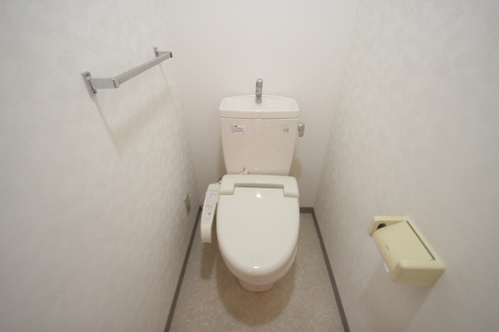 トイレ　※別部屋の写真です