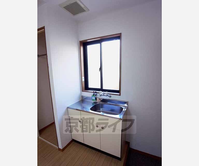 キッチン　１口ガスコンロが設置可能です。