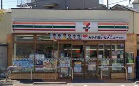 コンビニ　セブンイレブン世田谷下馬北店（コンビニ）まで211m