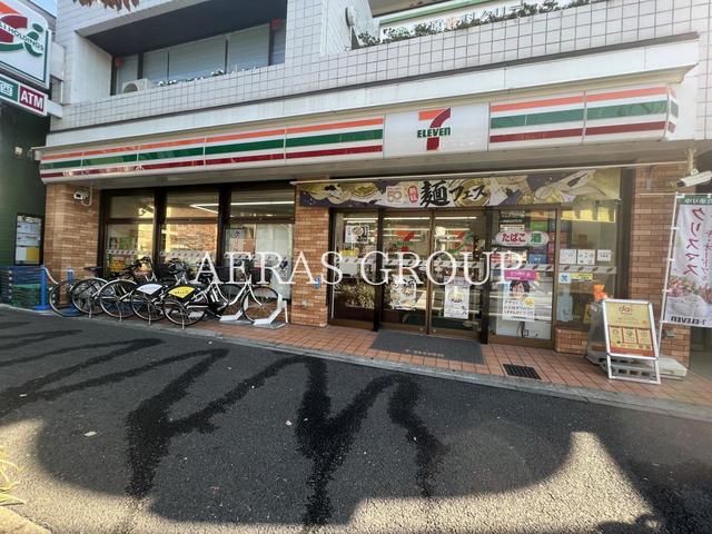 コンビニ　セブン-イレブン 横浜南太田駅前店（コンビニ）まで743m