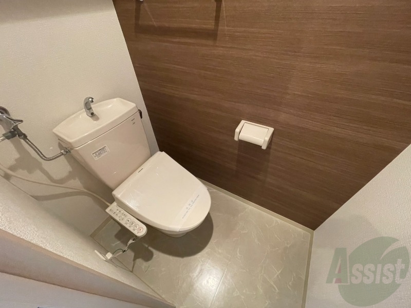 トイレ　ウォシュレット機能がついたトイレ。安心して使用できますね。