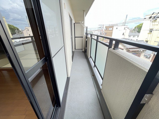 バルコニー　※別号室の写真使用中