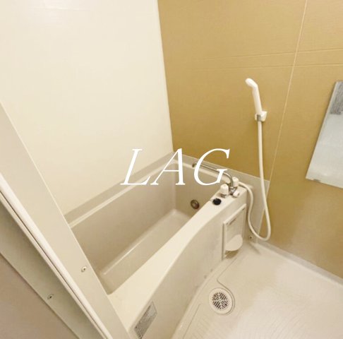 バス・シャワールーム　お風呂です。