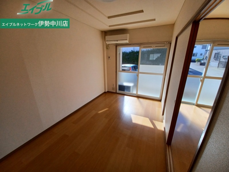 居室・リビング　別部屋同型タイプ写真