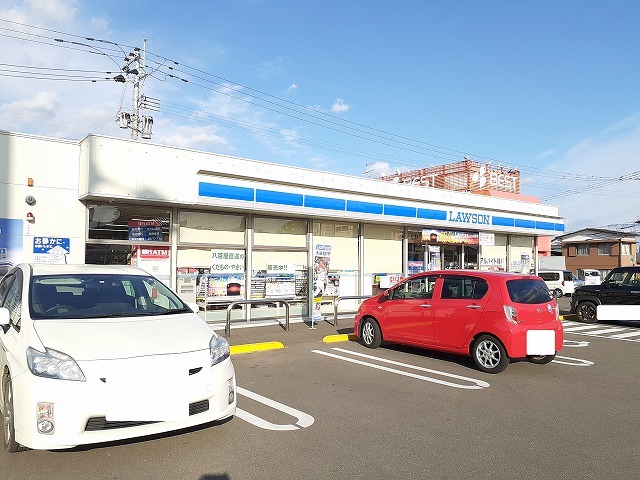 コンビニ　ローソン宮崎大塚町店（コンビニ）まで230m