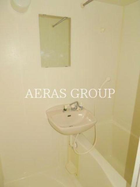 洗面設備　洗面台別室参考写真