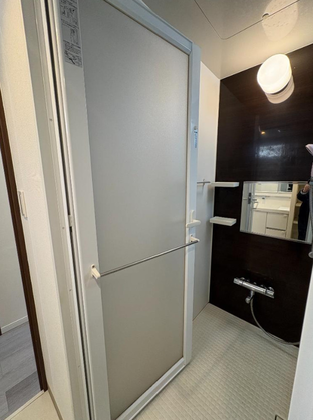 バス・シャワールーム　お風呂で日々の疲れを落としましょう