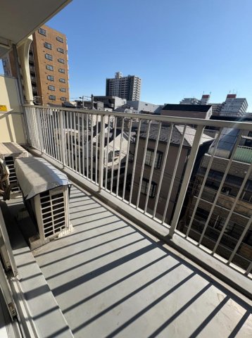 バルコニー　広々としたバルコニーです