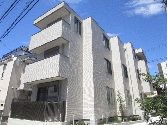 建物外観　耐震構造の旭化成へーベルメゾン