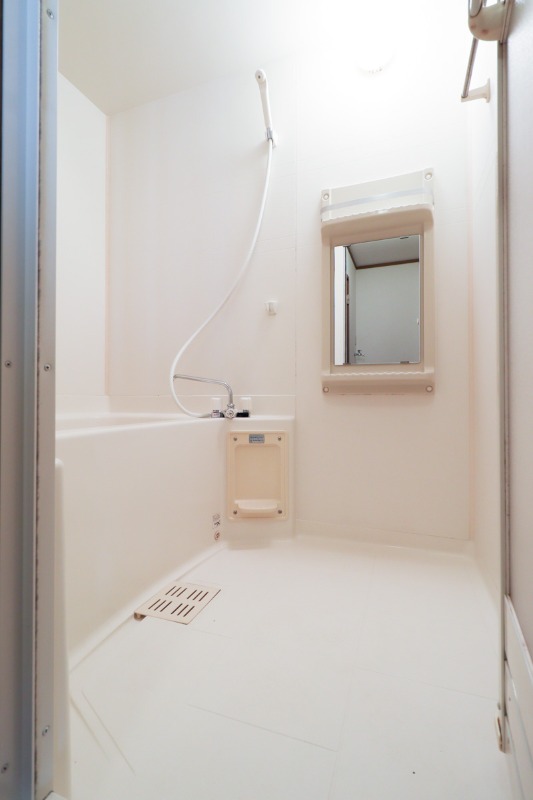 バス・シャワールーム　図面と現状に相違がある場合には現状を優先