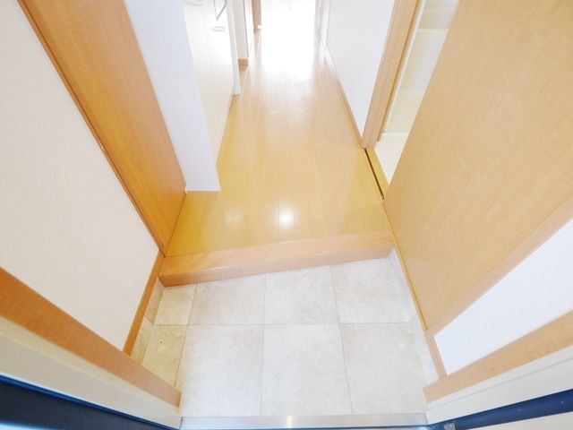 玄関　★お部屋探しは株式会社タウンハウジング東京まで★
