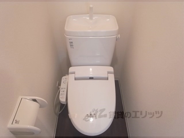 トイレ　洗浄機能付き