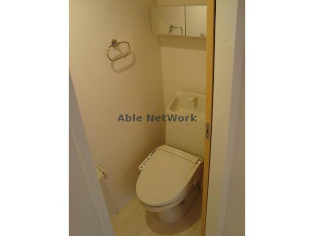 トイレ　シャワー付きトイレ