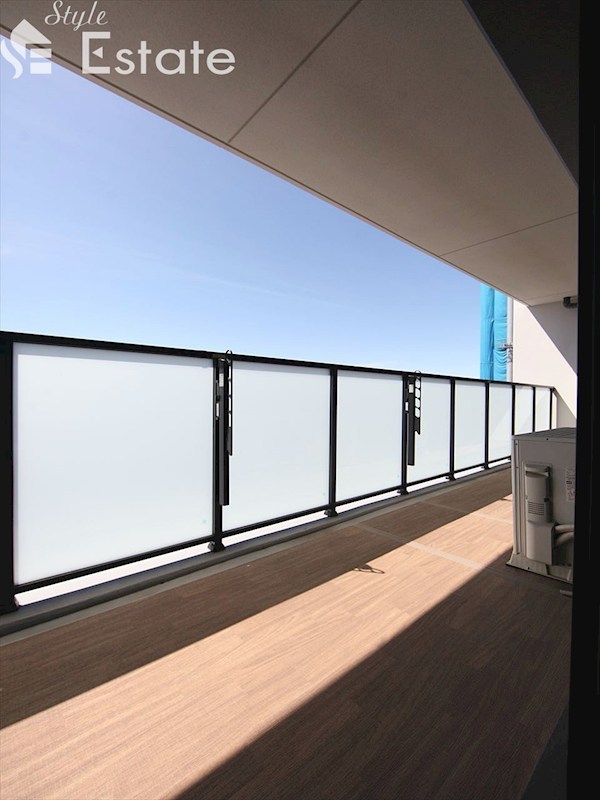 バルコニー　ベランダ