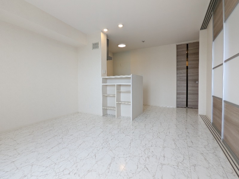 居室・リビング　図面と現状に相違がある場合には現状を優先