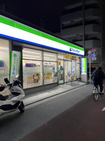 コンビニ　ファミリーマート 仲六郷二丁目店（コンビニ）まで48m