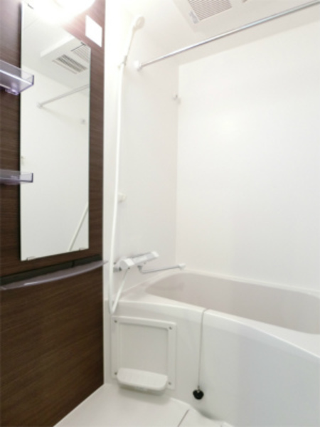 バス・シャワールーム　バス・トイレ別