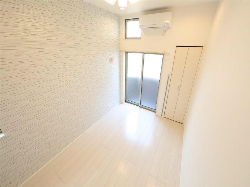 その他　洋室6.3帖　上段ロフト5.7帖（収納にも寝室にも使えます）