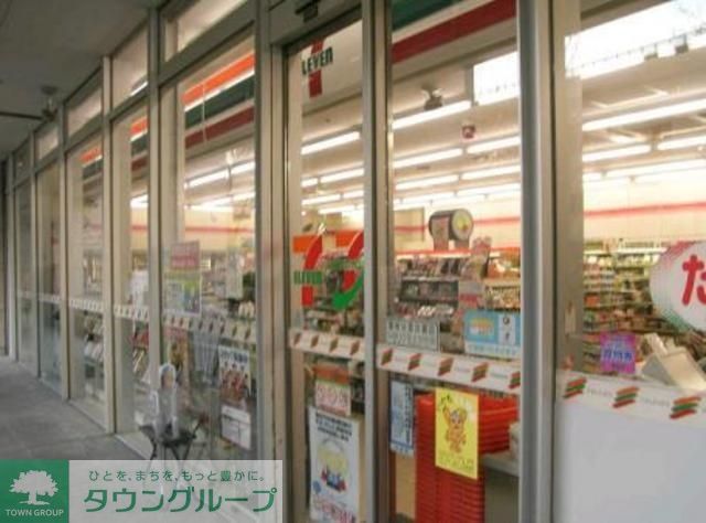 コンビニ　セブンイレブン（コンビニ）まで10m