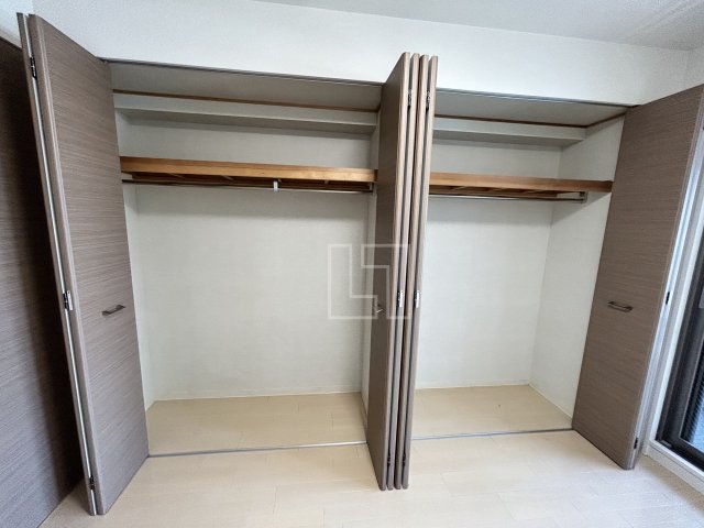 収納　レジディア心斎橋ウエスト　クローゼット