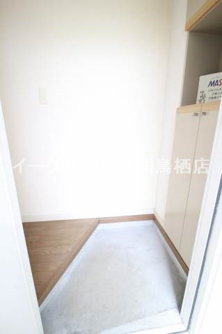 玄関　別部屋写真使用