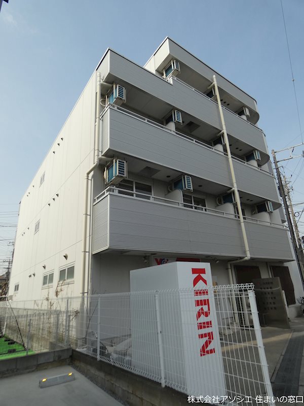 建物外観　メグミマンションIIのご紹介は住まいの窓口アソシエへ