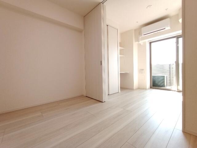 居室・リビング　?