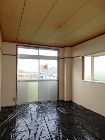 居室・リビング　使いやすい居間です